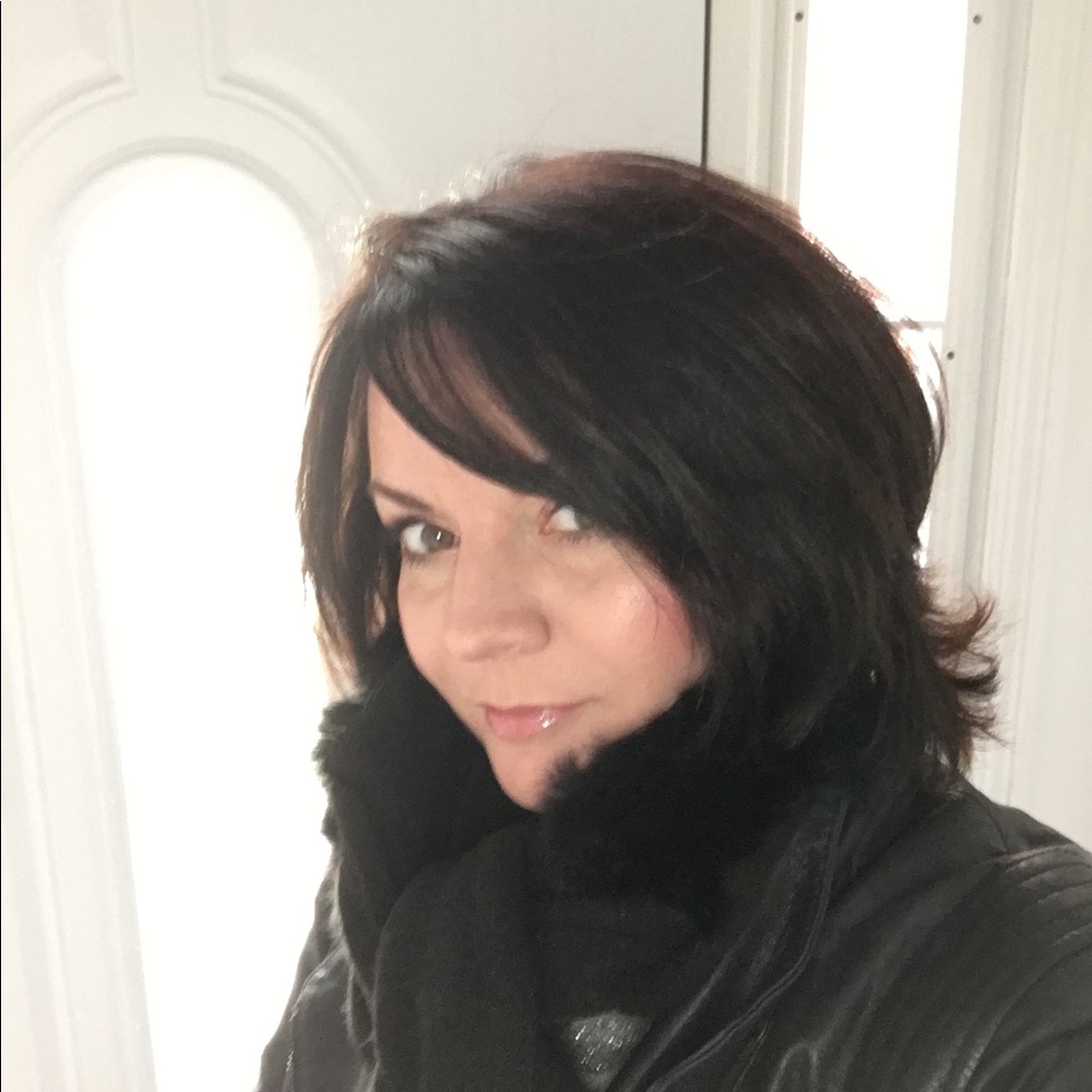 Meet your Posher, Kim